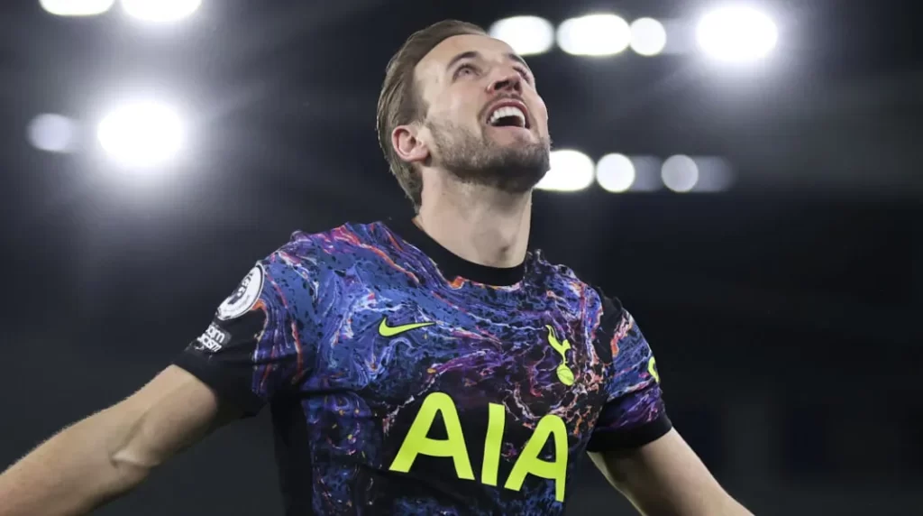 Kane’s Milestone Moment Spurs Tottenham to Victory