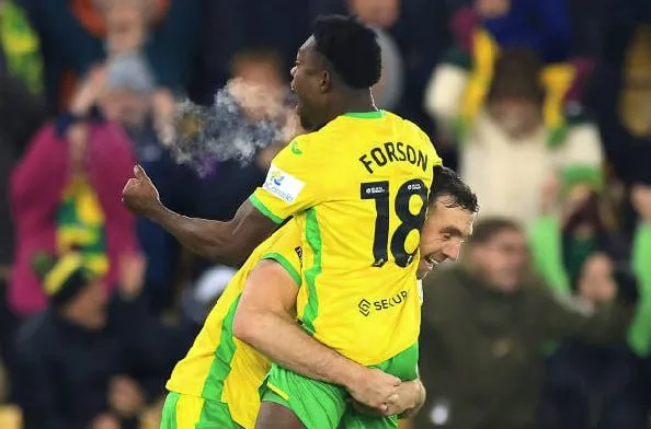 A Tale of Two Halves at Carrow Road