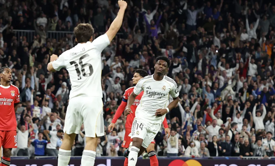 First Half: A Game of Patience and Precision