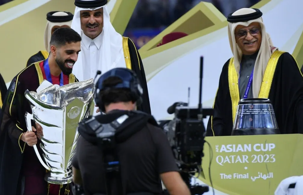 The Knockout Stage: A Tale of Giants and Surprises