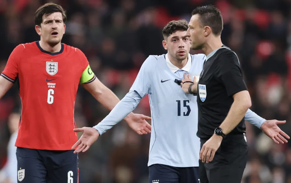 Second Half Drama: England's Response and Uruguay's Resilience